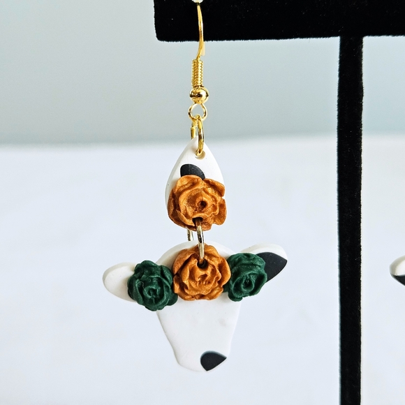 SD Handmade Gold/Green Flower Tiara Shabby Chic Dangling Cow Earrings Gold Hooks - Picture 2 of 5